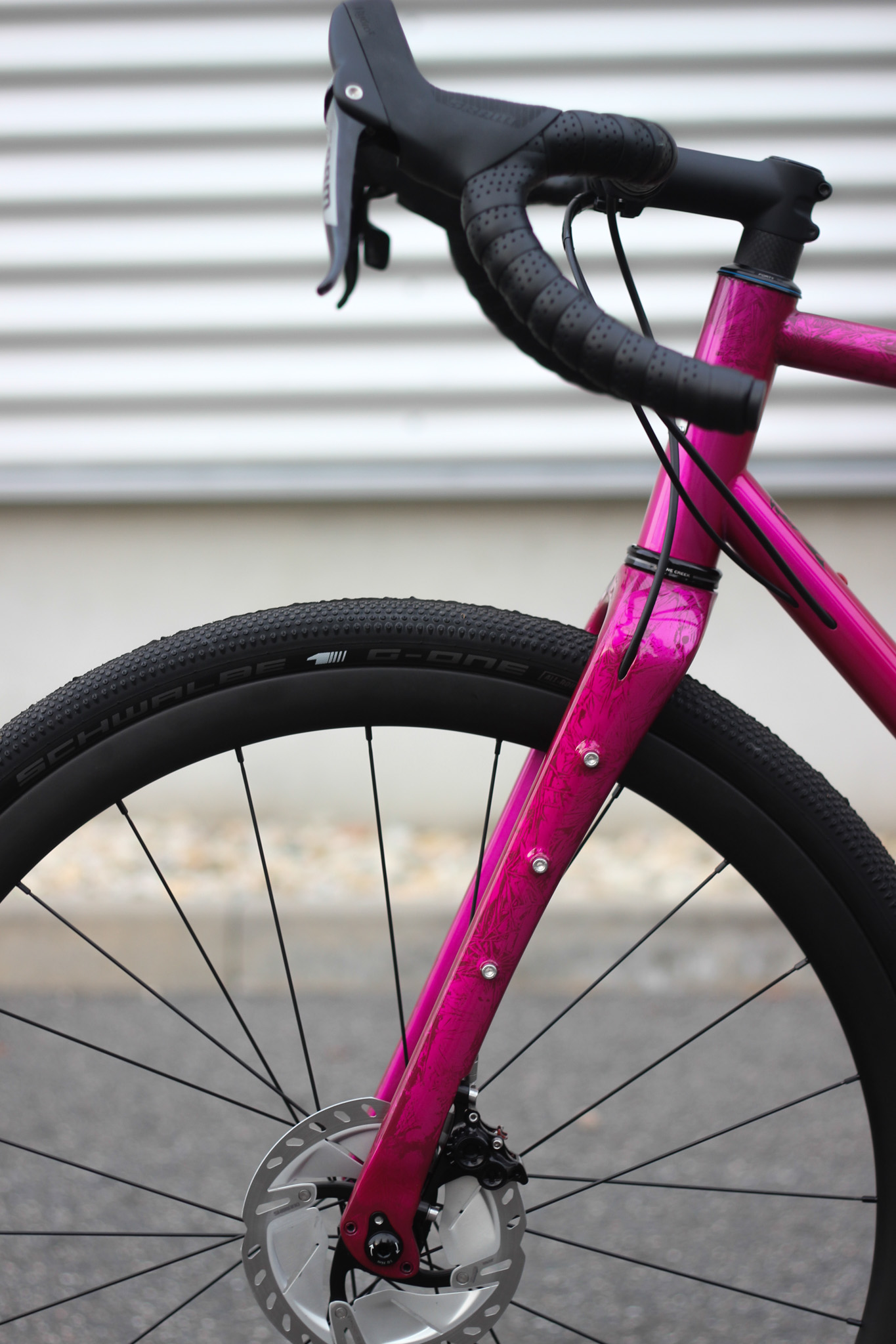 gravel bike pink